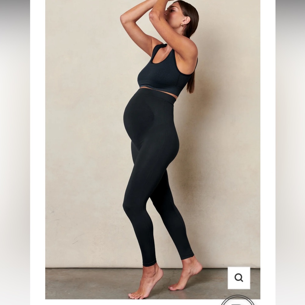 Lift-up BLANQI Everyday Maternity Belly Support Leggings - Black size large